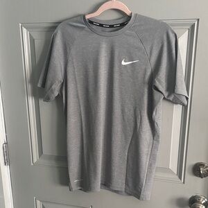 Nike Men's Gray Dri-FIT Short Sleeve Tee